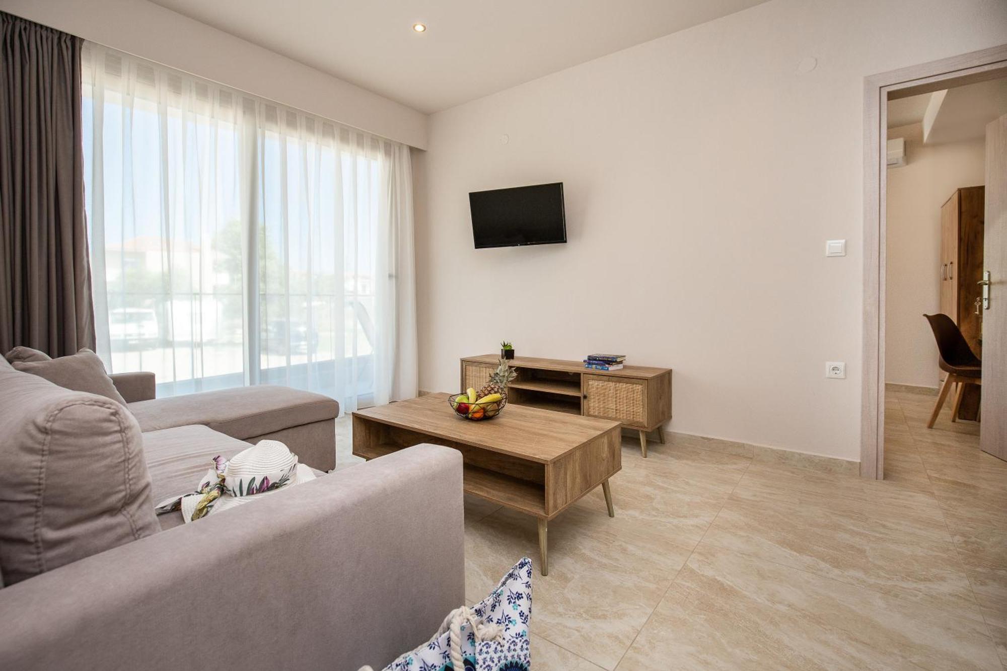 Diamela Apartments Лименария Екстериор снимка
