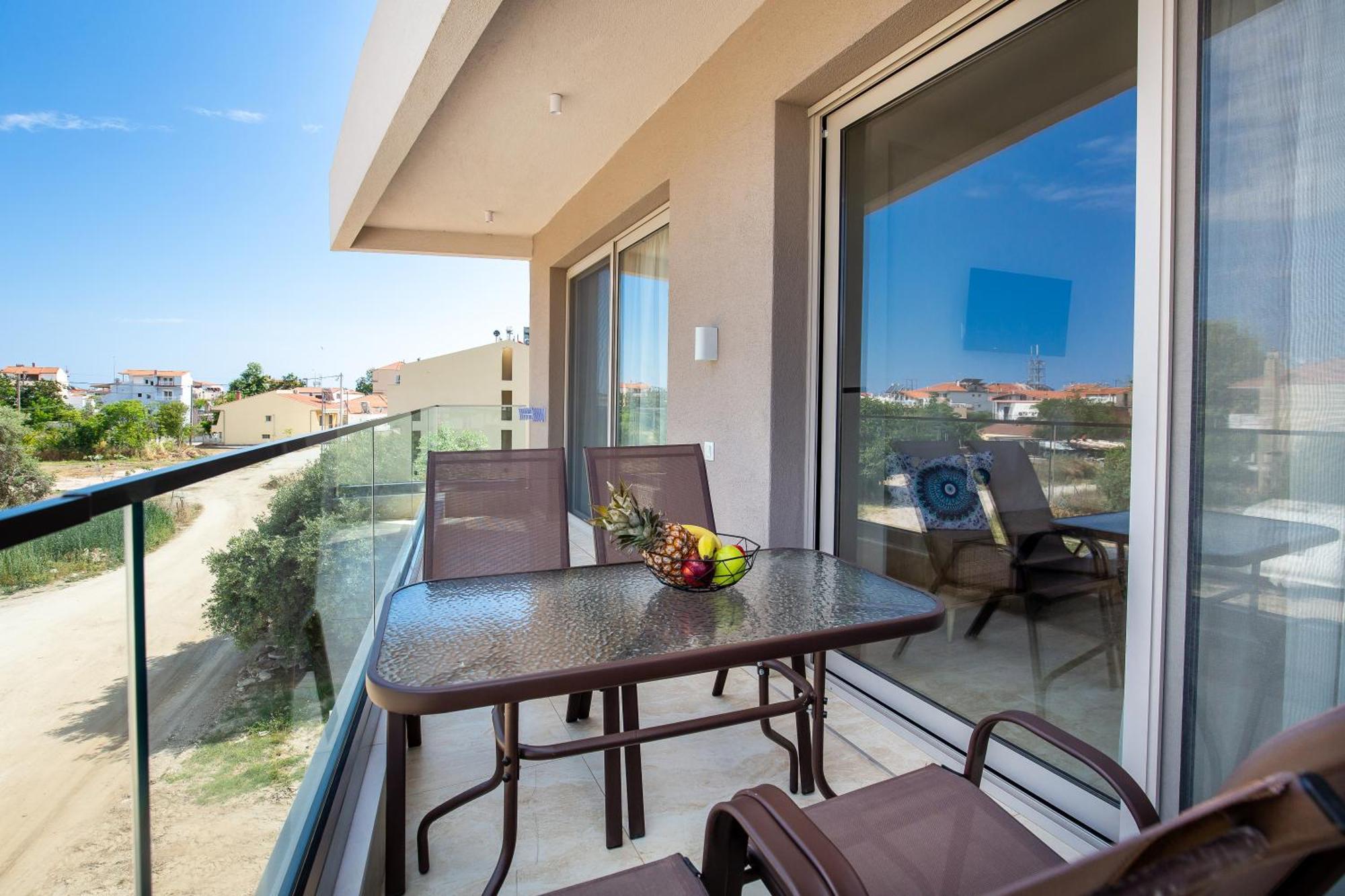 Diamela Apartments Лименария Екстериор снимка